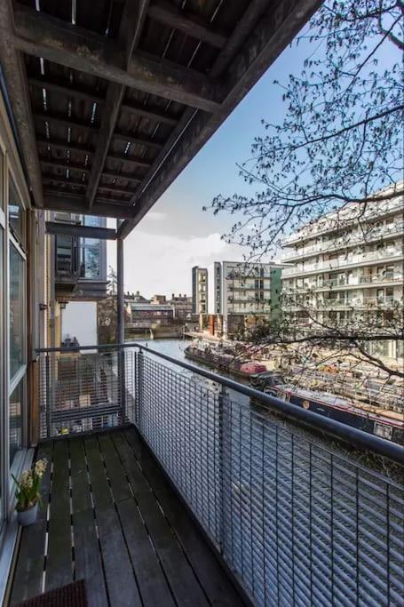 Canal-Side Apartment In Shoreditch Λονδίνο Εξωτερικό φωτογραφία