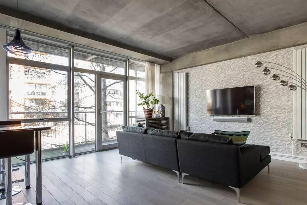 Canal-Side Apartment In Shoreditch Λονδίνο Εξωτερικό φωτογραφία